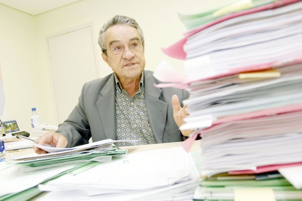 Sebastião Ananias: rombo durante sua ausência